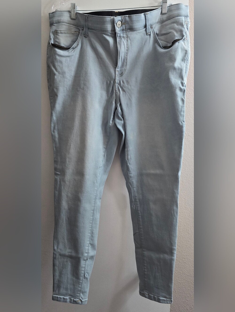 S37 LuLaRoe Pale Blue Skinny Jeans